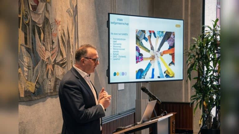 Laverhof presenteert woonproject WIJ-Hoven